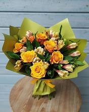 Букет цветов из:  Альстромерии и Розы в Горькой Балке