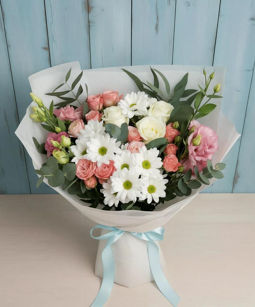 Букет цветов из: Розы, Лизиантусы и Хризантемы в Горькой Балке