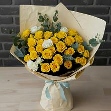 Букет цветов из:  Розы в Горькой Балке