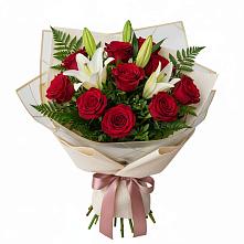 Букет цветов из:  Лилии и Розы в Горькой Балке