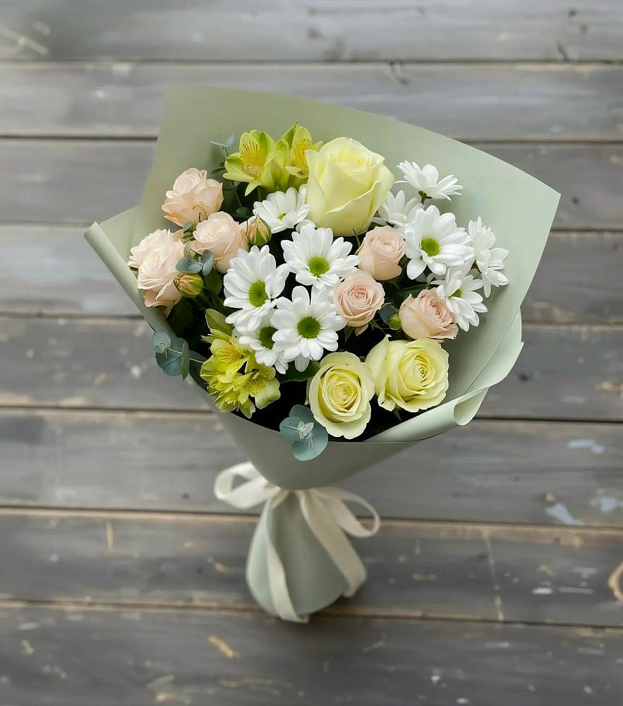 Букет цветов из: Альстромерии, Розы и Хризантемы в Горькой Балке