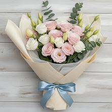 Букет цветов из:  Лизиантусы #REPLACE_PRED# Горькой Балке