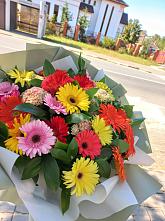 Букет цветов из:  Герберы #REPLACE_PRED# Горькой Балке