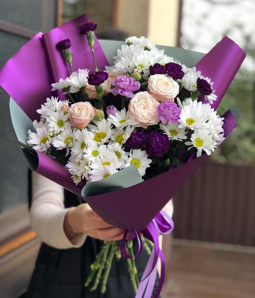 Букет цветов из: Хризантемы, Гвоздики и Розы в Горькой Балке