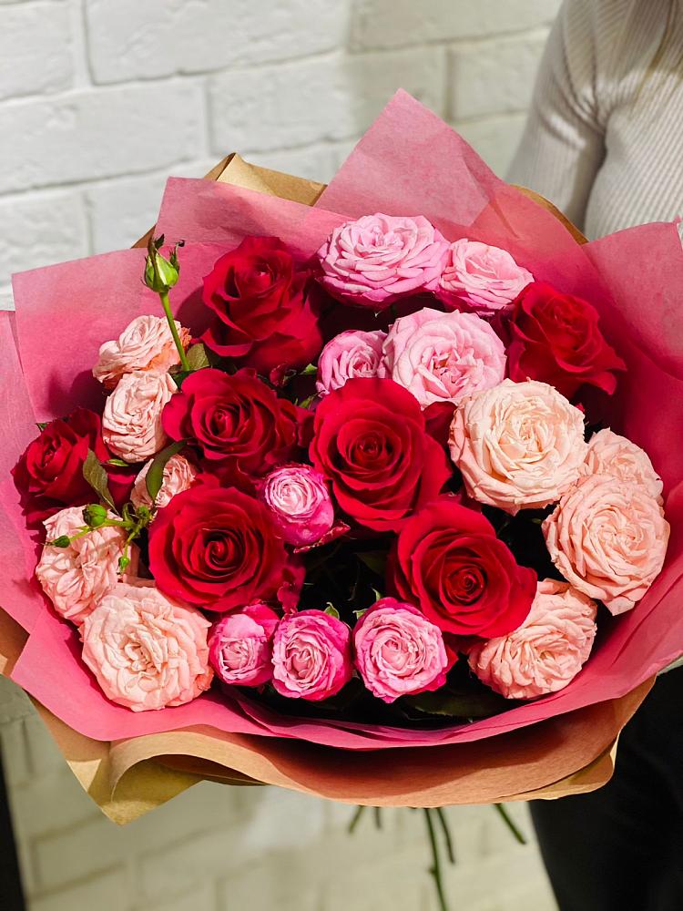 Букет цветов из: Розы в Горькой Балке