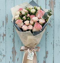 Букет цветов из:  Розы в Горькой Балке