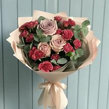 Букет цветов из:  Гвоздики и Розы в Горькой Балке