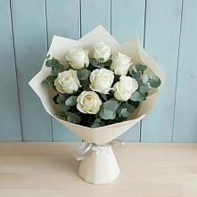 Букет Белые розы в Эвкалипте в Горькой Балке