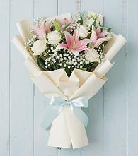 Букет цветов из:  Лилии в Горькой Балке