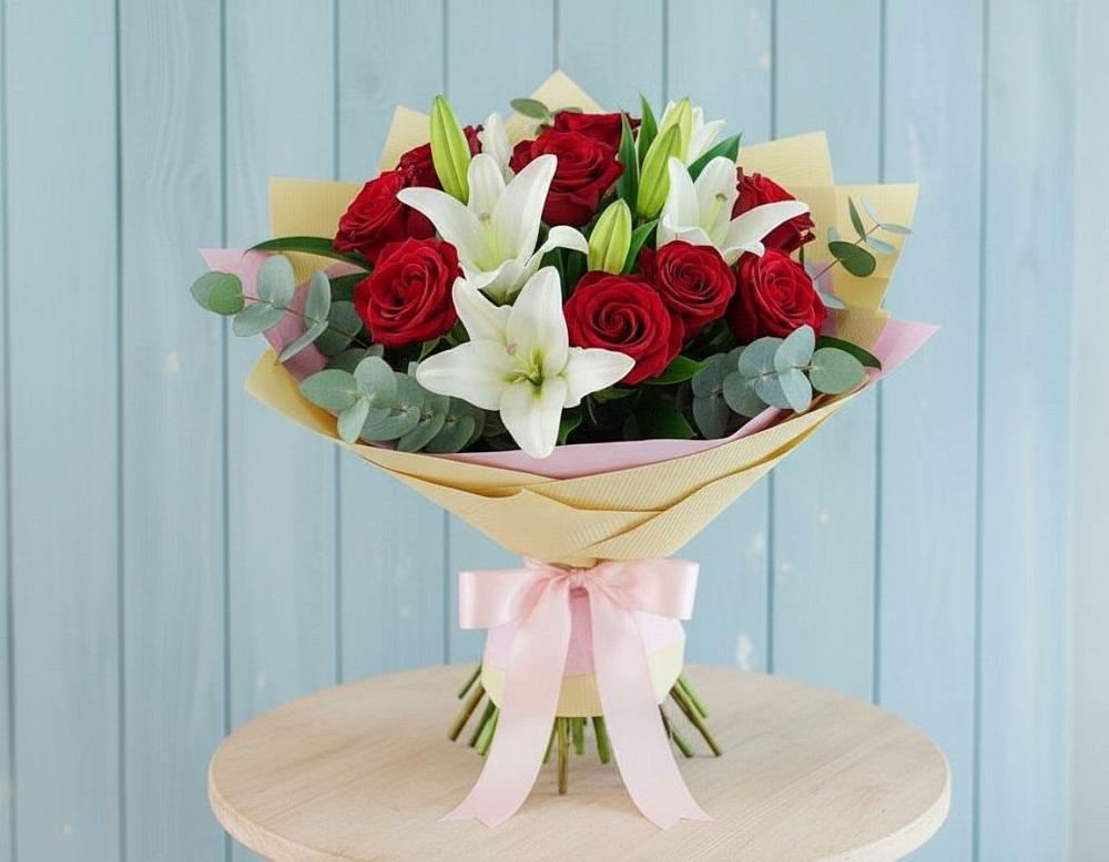 Букет цветов из: Лилии и Розы в Горькой Балке